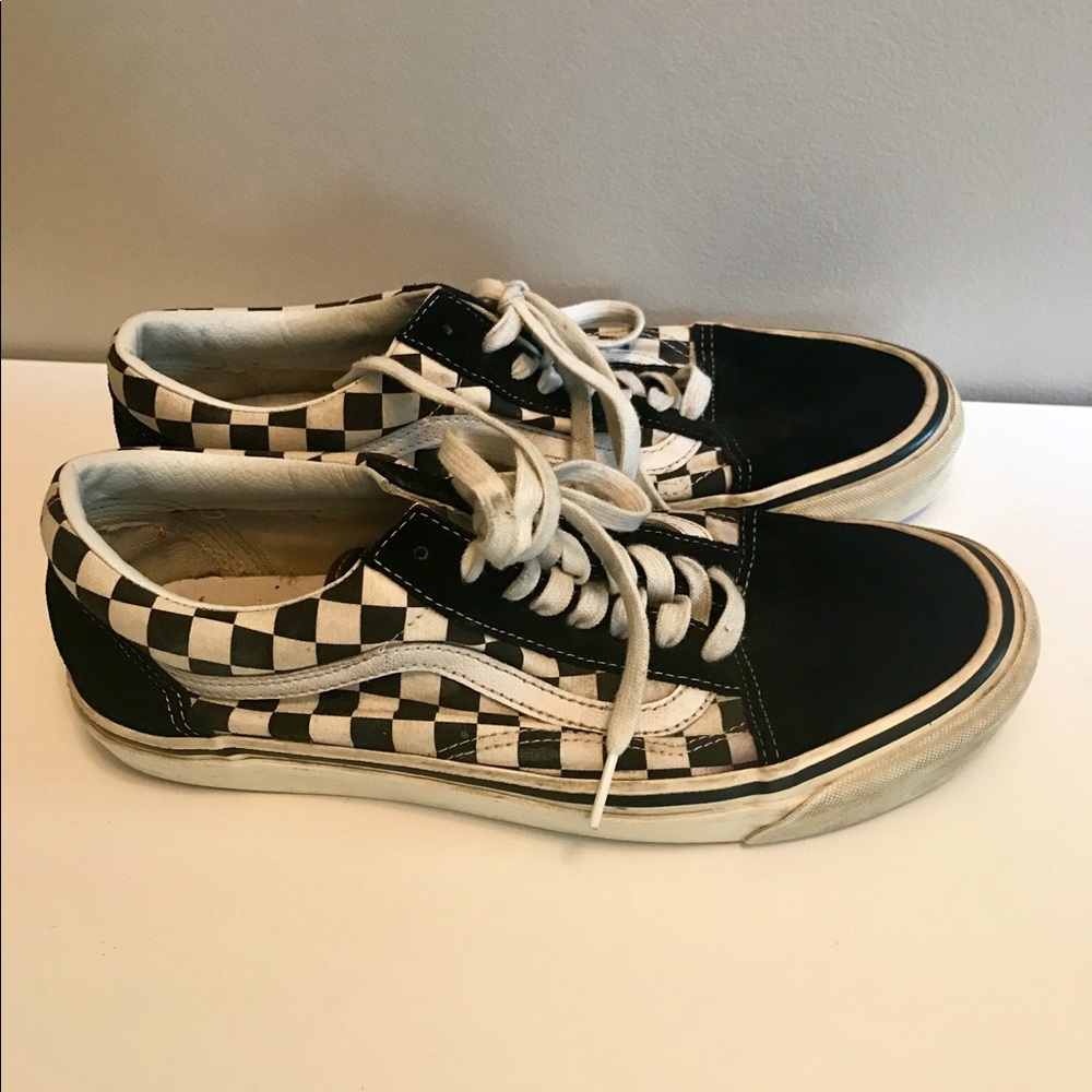 Old Skool Checkered Vans